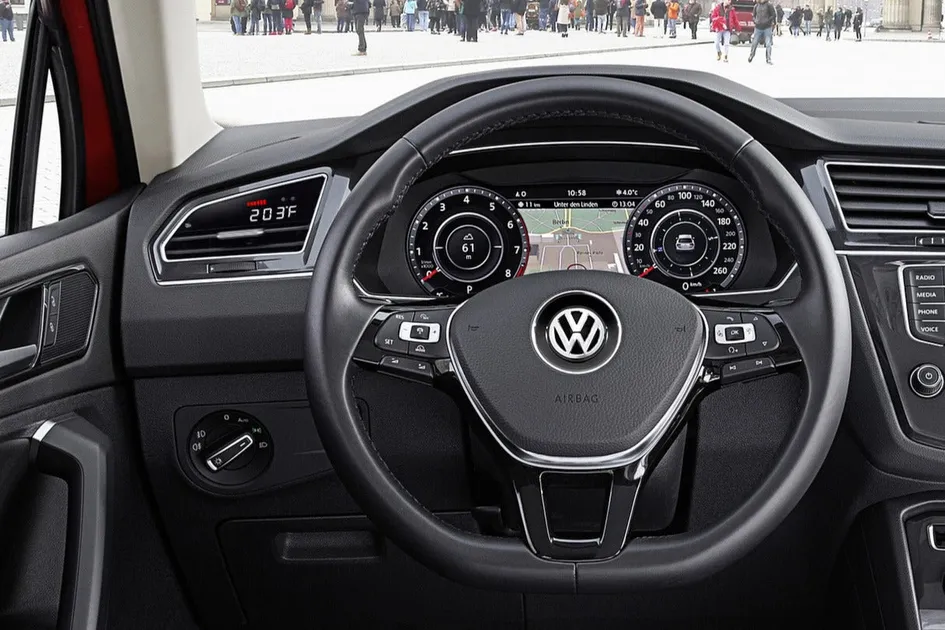 P3 Gauge For VW Tiguan MQB - Red / White (LHD)
